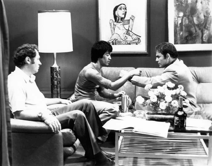 Bruce Lee Daan chi sau John Saxon